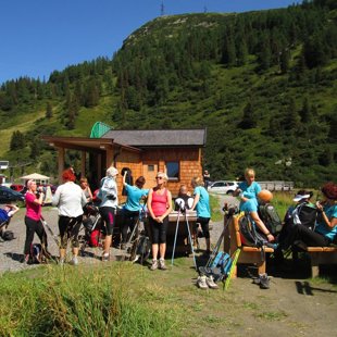 3.diena - esam nokāpuši lejā un gatavojamies 10 km gājienam uz Bad Gasteinu
