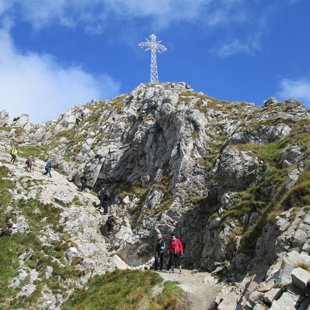 2.diena - kāpjam lejā no virsotnes