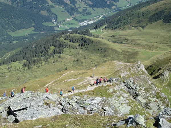 Dodamies no Tisch kogel 2401 m uz Stubnerkogel 2230 m
