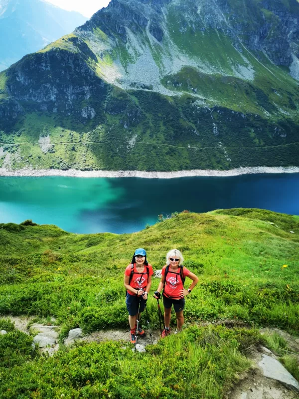 Daļa grupas no Sportgasteinas līdz Bockhartsee 2076m, kur ir satikšanās ar odzēm, par ko i