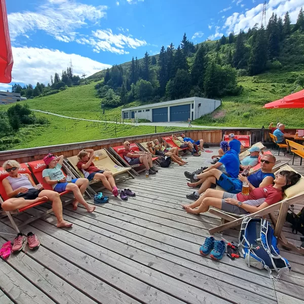 Atpūta pēc pirmās dienas kāpiena Ahornhüte